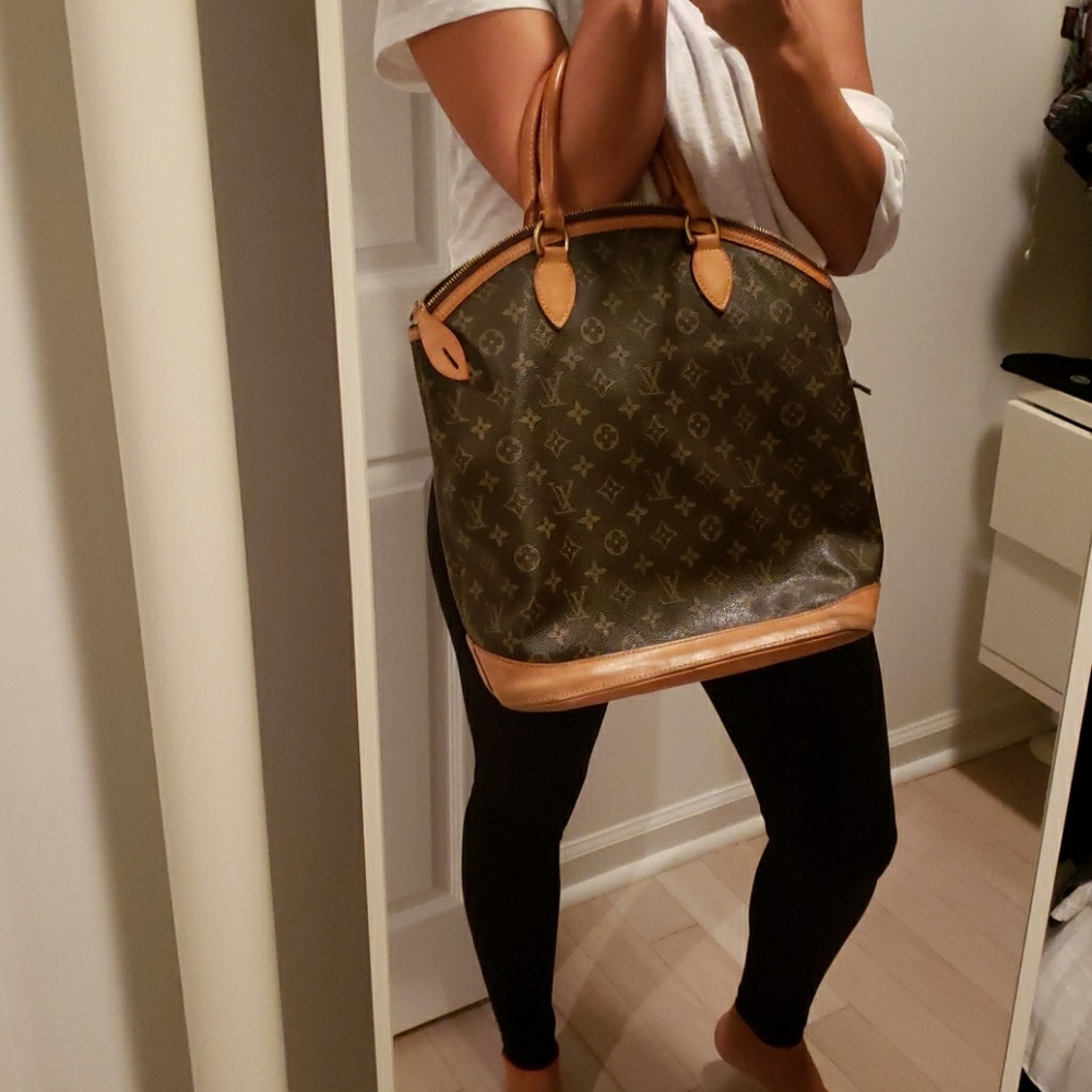 Authentic Classic LV Bag SALE🎁